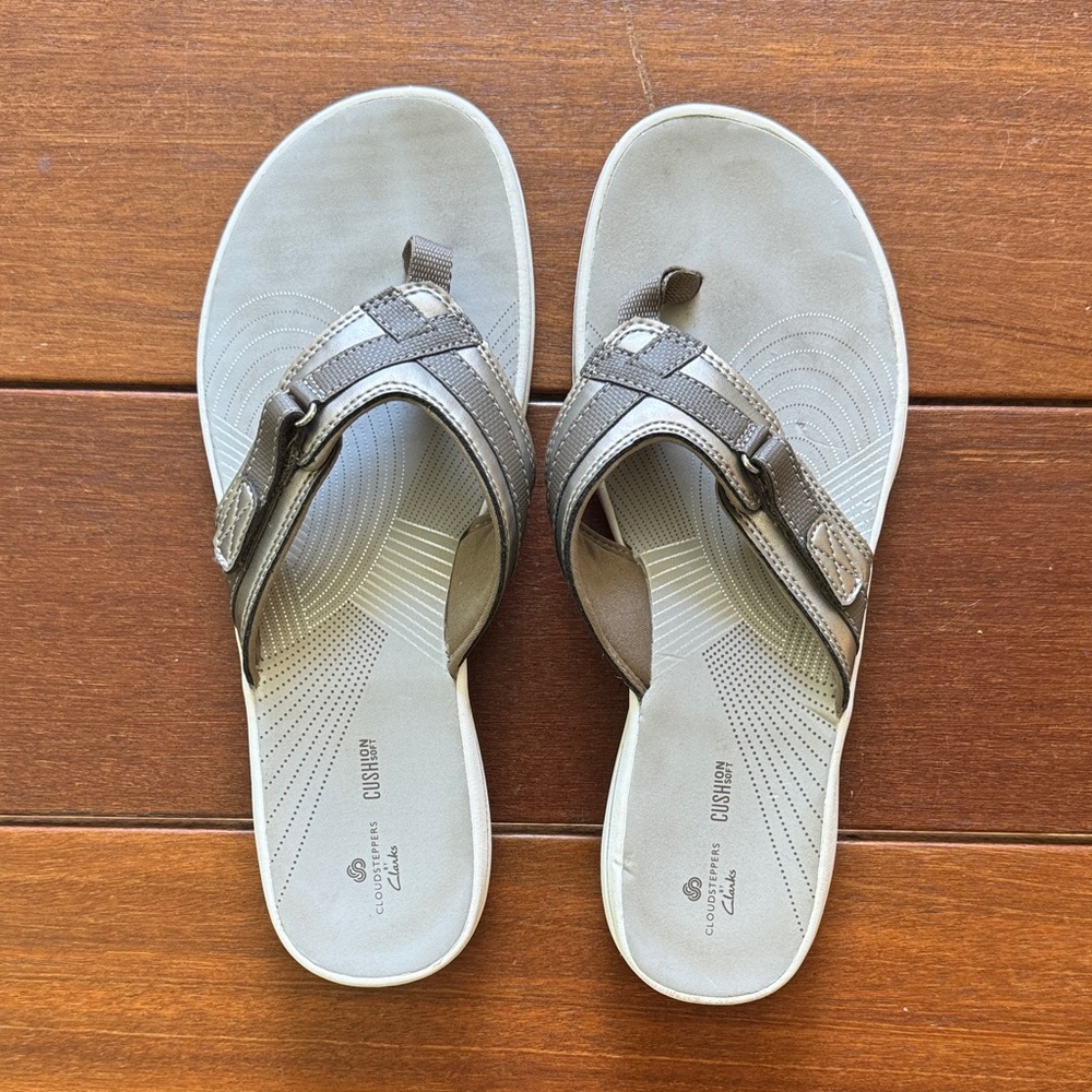 Metallic Brown, Grey and White Clark Sandals, Size 10